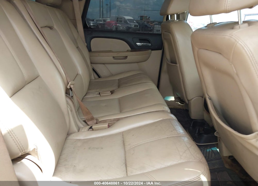 2007 CHEVROLET TAHOE LT VIN: 1GNFC13J27J250816