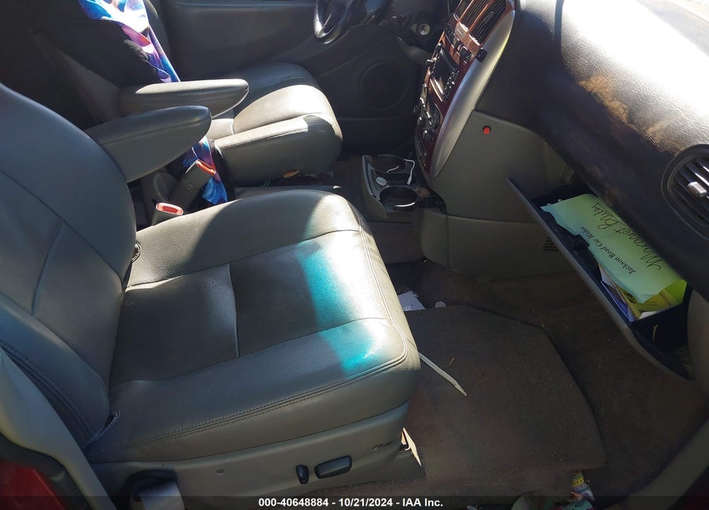 2007 CHRYSLER TOWN & COUNTRY LIMITED VIN: 2A4GP64L67R316238