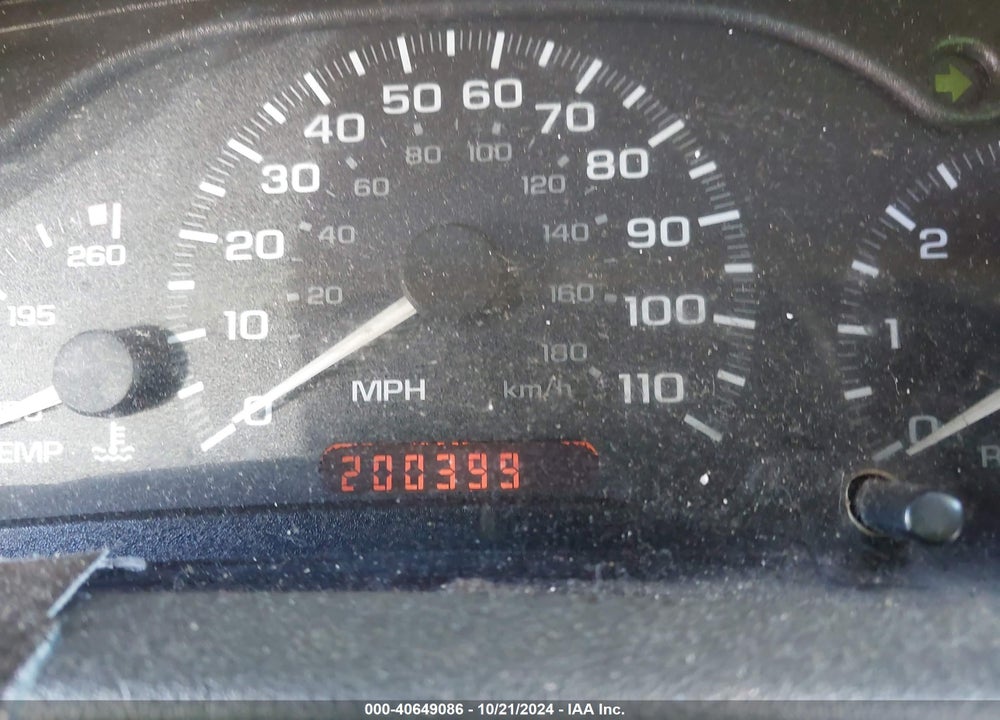2003 CHEVROLET CAVALIER VIN: 1G1JC52F537208583