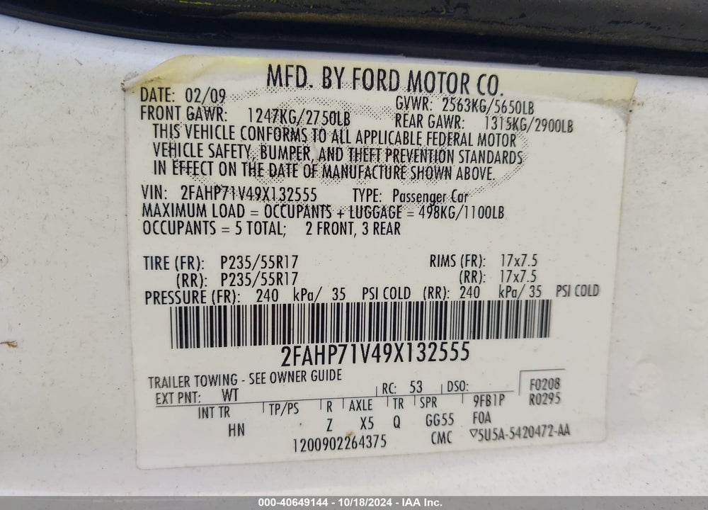 2009 FORD CROWN VICTORIA VIN: 2FAHP71V49X132555