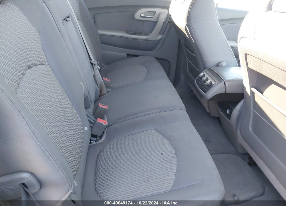 2009 CHEVROLET TRAVERSE LS VIN: 1GNER13D19S112587