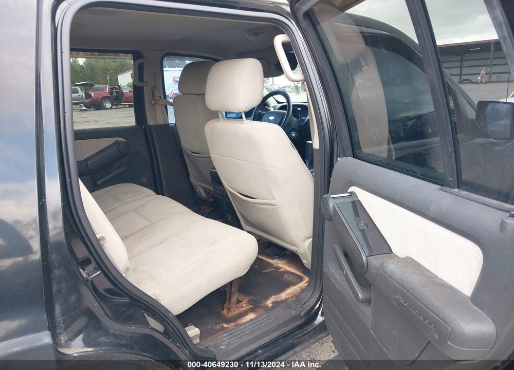 2008 FORD EXPLORER XLT VIN: 1FMEU63E48UA36200