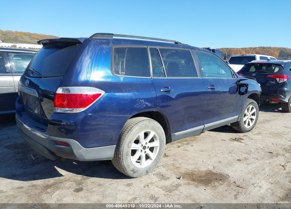 2012 TOYOTA HIGHLANDER SE V6 VIN: 5TDBK3EH8CS105146