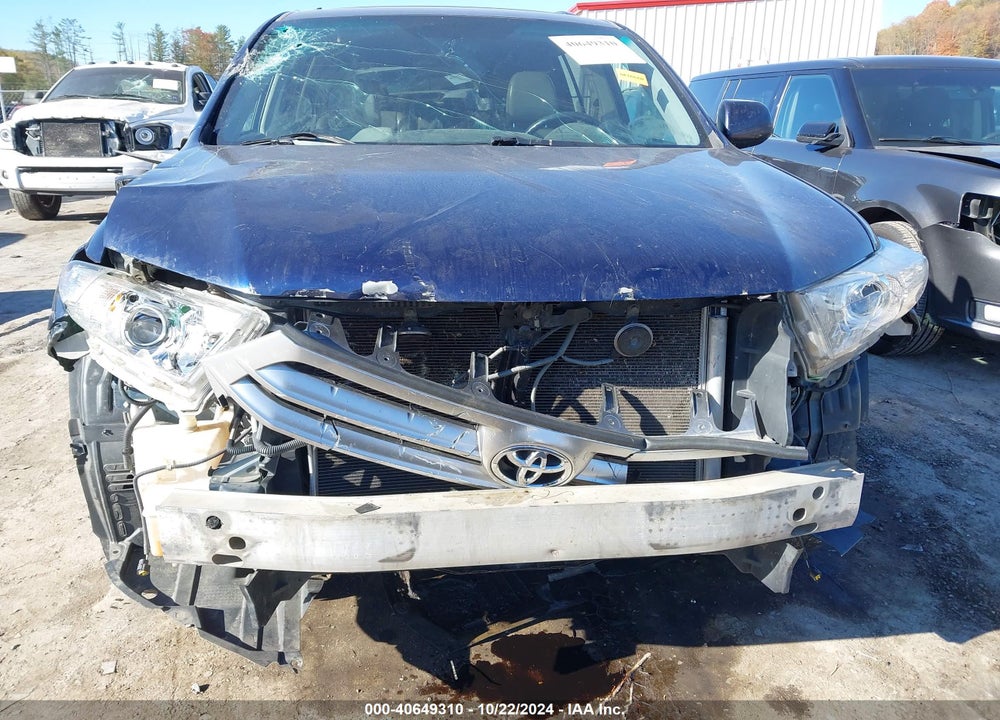 2012 TOYOTA HIGHLANDER SE V6 VIN: 5TDBK3EH8CS105146
