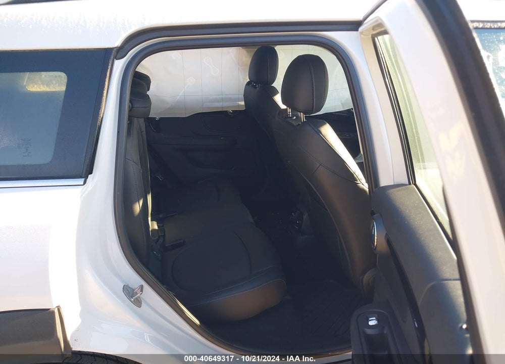 2019 MINI COUNTRYMAN COOPER S VIN: WMZYT5C5XK3J88137