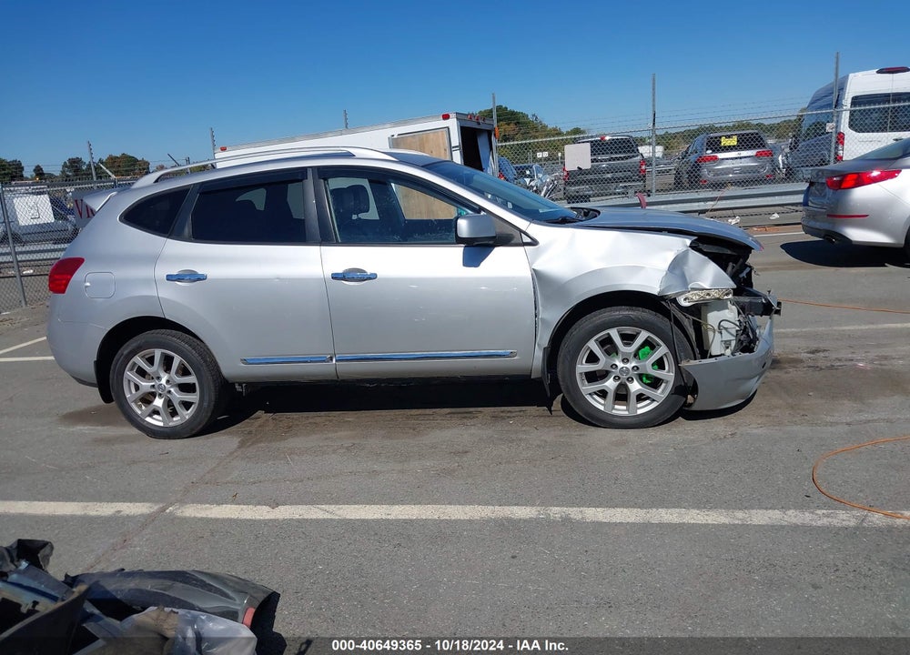 2013 NISSAN ROGUE SV W/SL PKG VIN: JN8AS5MV9DW105144