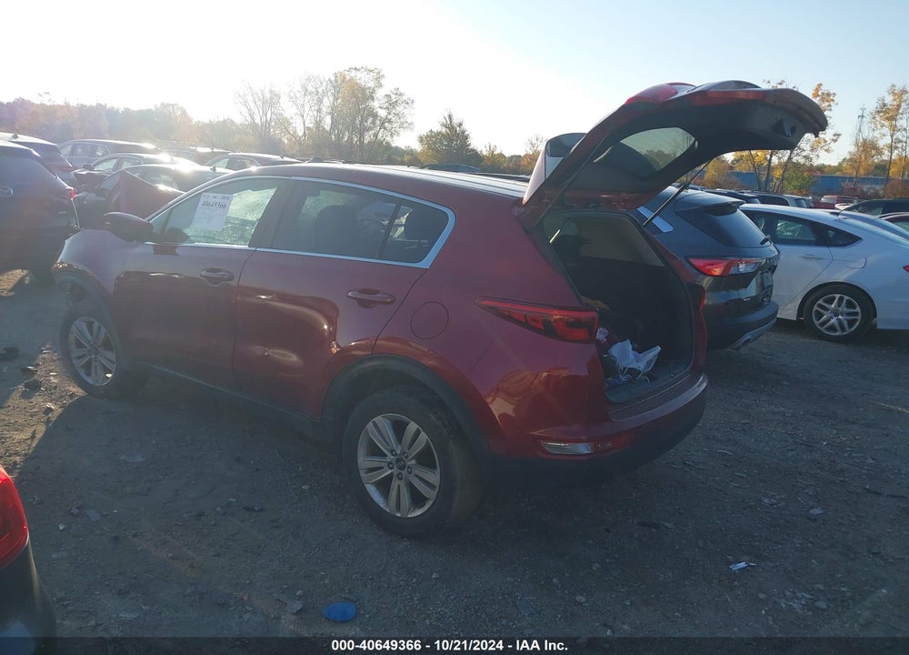 2018 KIA SPORTAGE LX VIN: KNDPMCAC2J7401961