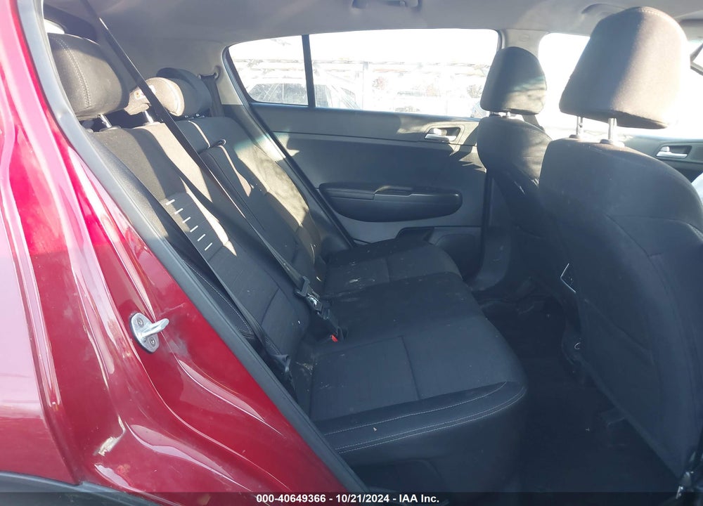 2018 KIA SPORTAGE LX VIN: KNDPMCAC2J7401961