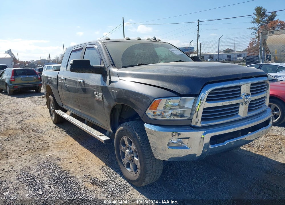 2017 RAM 2500 VIN: 3C6UR5ML2HG648382