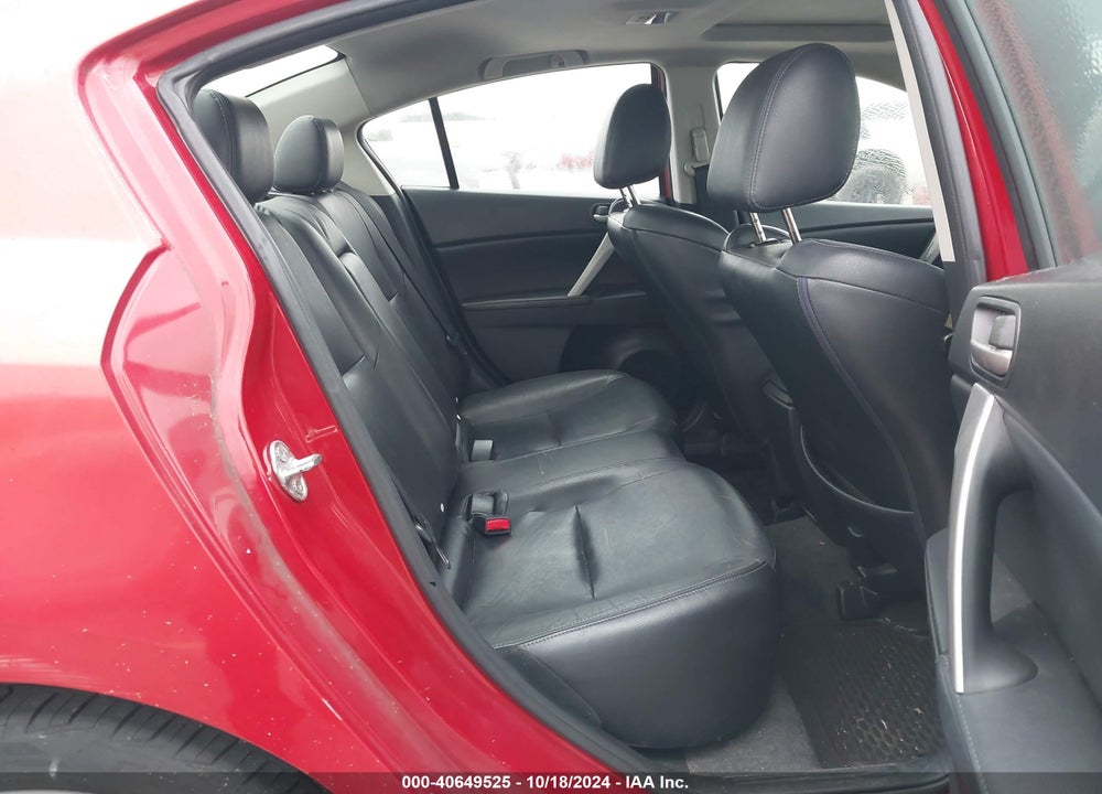 2011 MAZDA 3 S GRAND TOURING VIN: JM1BL1W51B1447104