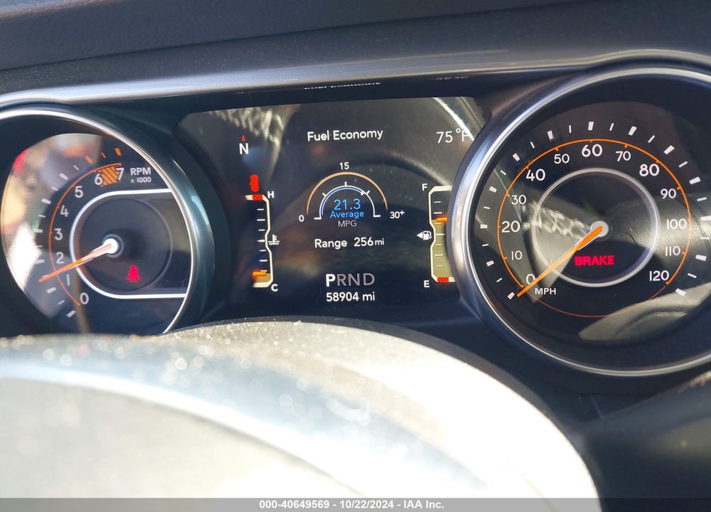 2018 JEEP WRANGLER UNLIMITED SAHARA 4X4 VIN: 1C4HJXEN6JW193170