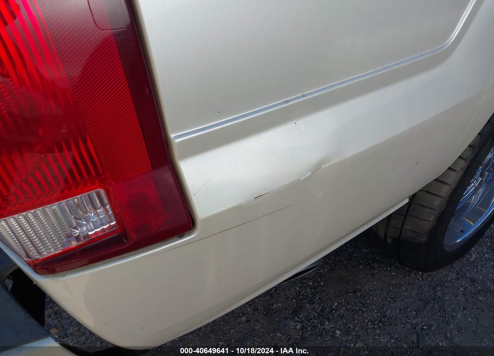 2004 CADILLAC ESCALADE ESV STANDARD VIN: 3GYFK66N44G225219