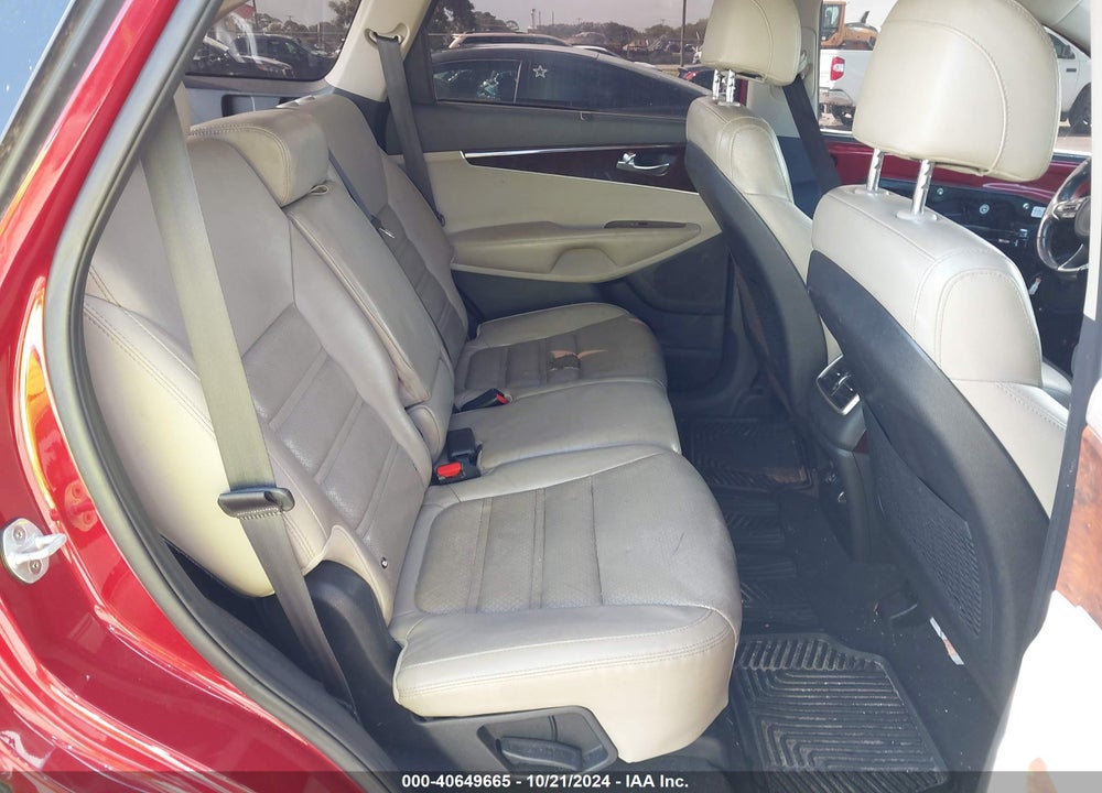 2017 KIA SORENTO 2.0T EX VIN: 5XYPH4A18HG242398