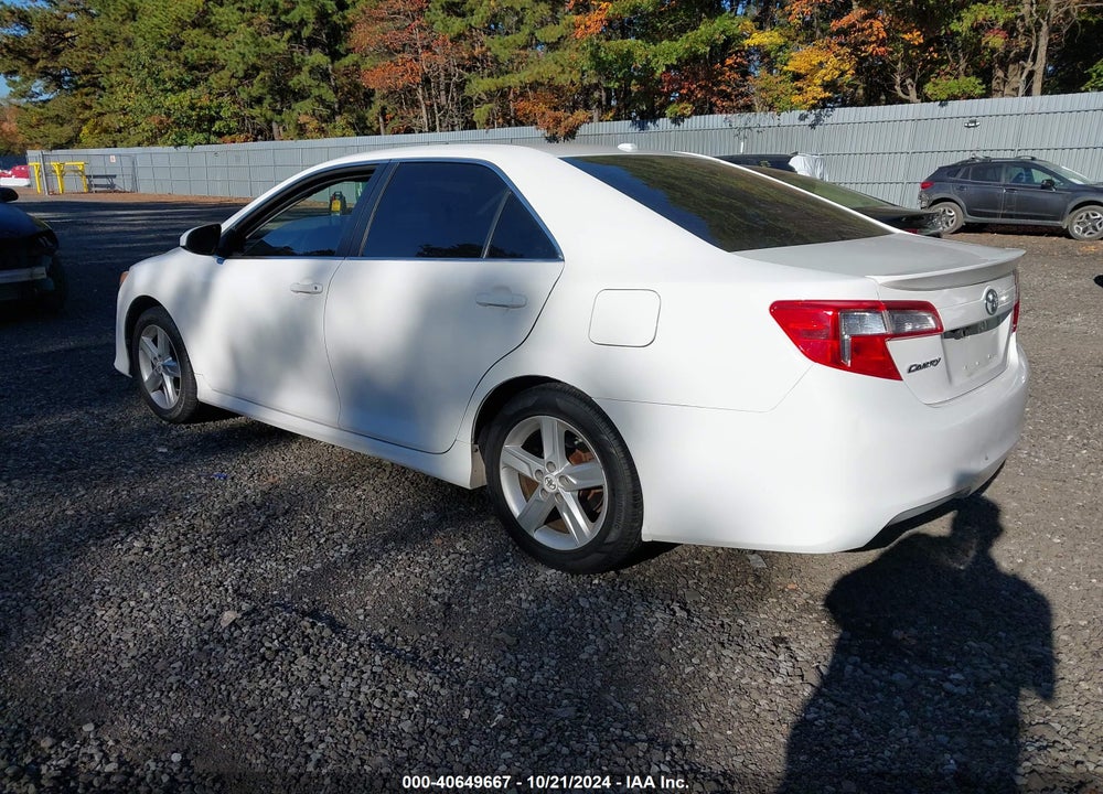 2012 TOYOTA CAMRY SE VIN: 4T1BF1FK0CU556355
