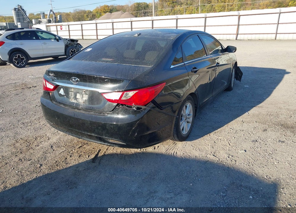 2013 HYUNDAI SONATA GLS VIN: 5NPEB4AC7DH693741