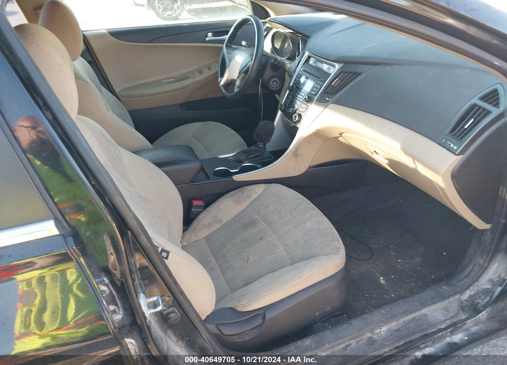 2013 HYUNDAI SONATA GLS VIN: 5NPEB4AC7DH693741
