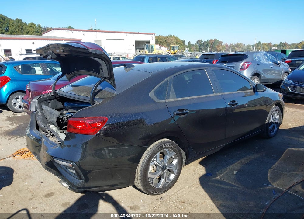 2021 KIA FORTE LXS VIN: 3KPF24AD7ME369285