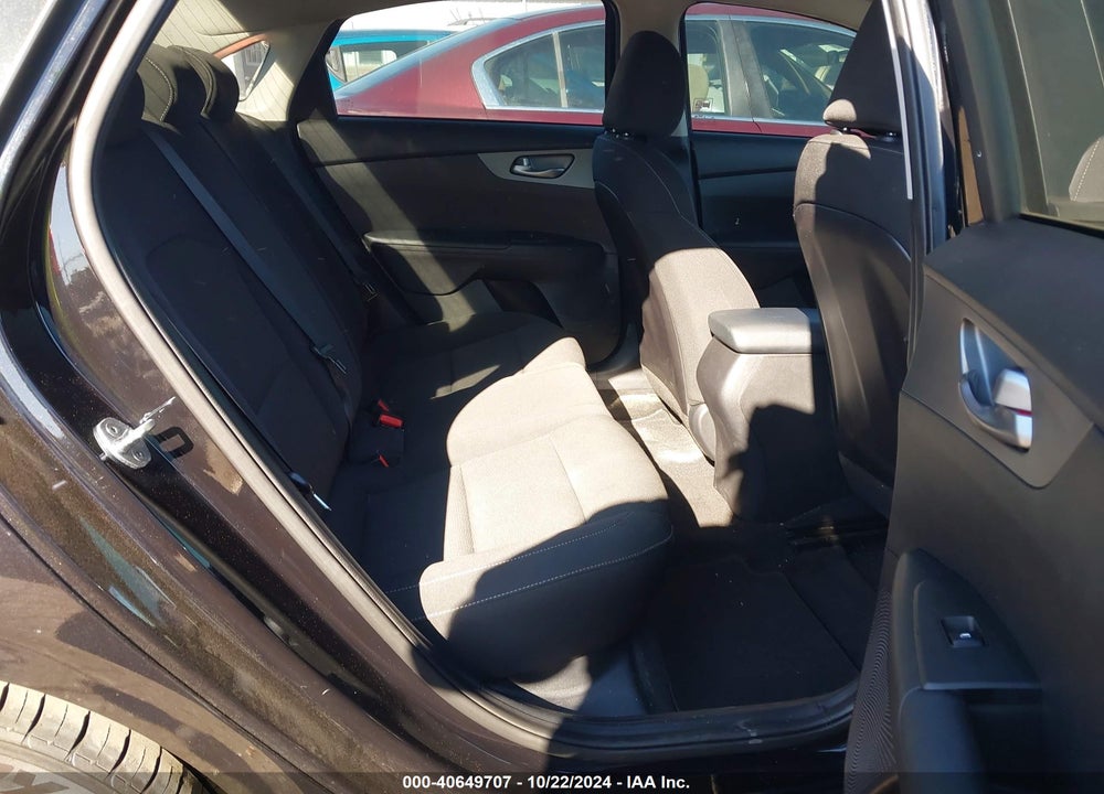 2021 KIA FORTE LXS VIN: 3KPF24AD7ME369285