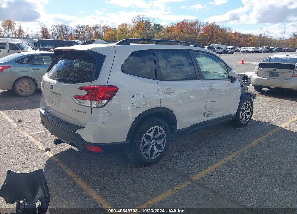 2021 SUBARU FORESTER PREMIUM VIN: JF2SKAFC0MH425141