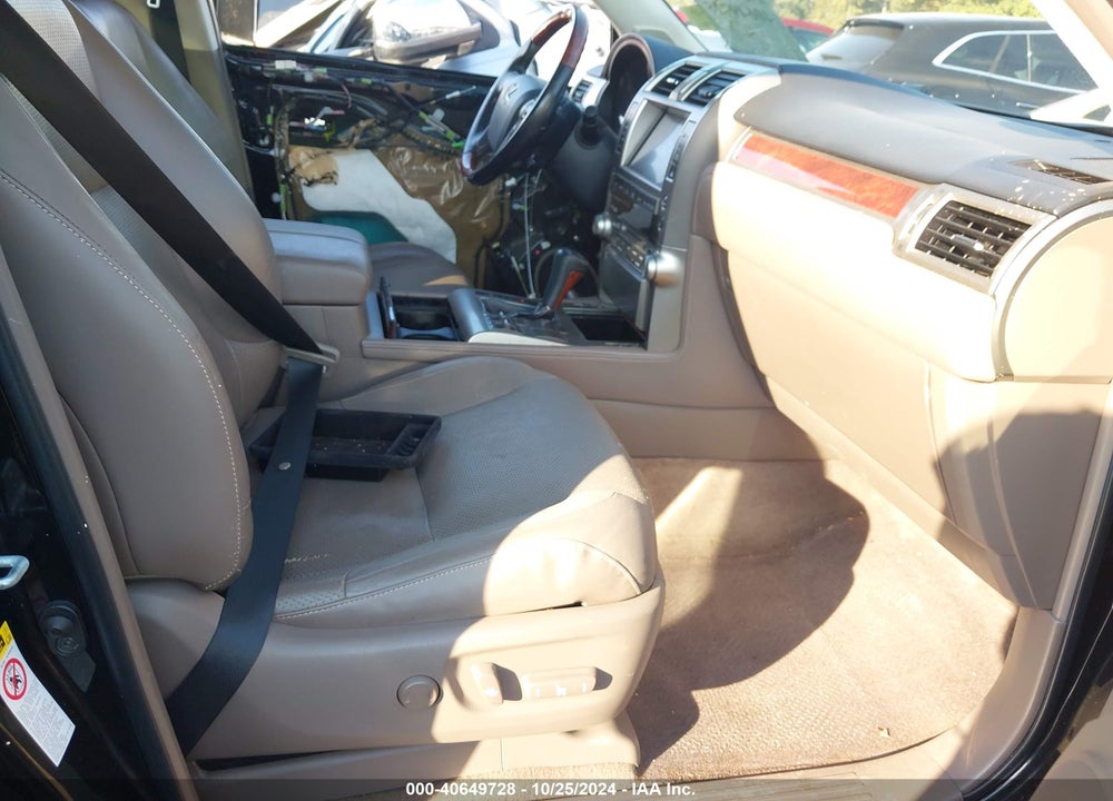 2010 LEXUS 460 VIN: JTJBM7FX0A5014881
