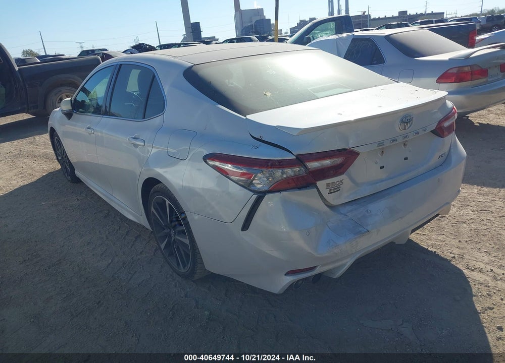 2018 TOYOTA CAMRY XSE VIN: 4T1B61HK5JU120630