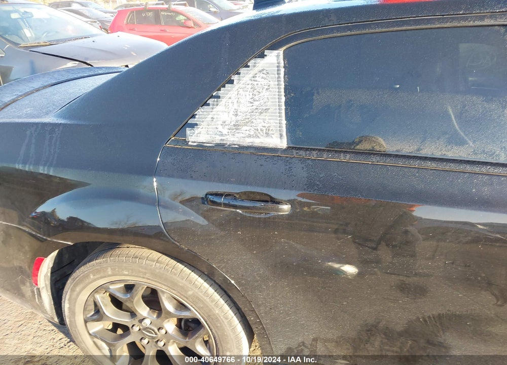 2018 CHRYSLER 300 VIN: 2C3CCAGG4JH141524
