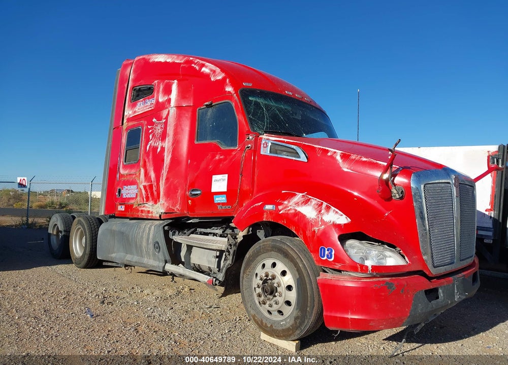 2018 KENWORTH T680 VIN: 1XKYD49X2JJ185117