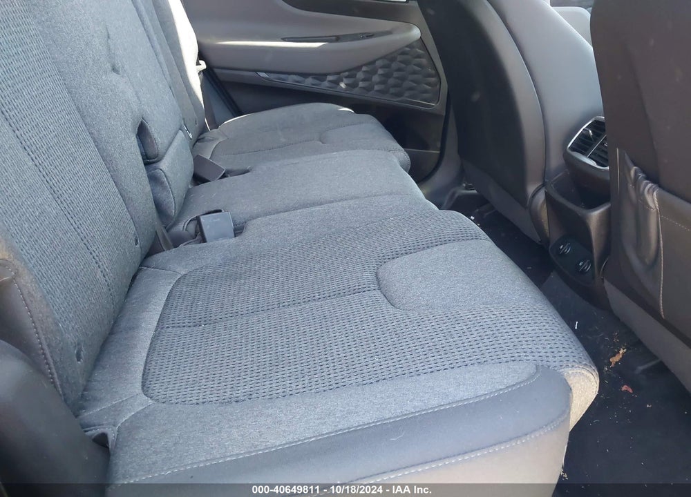 2019 HYUNDAI SANTA FE SE VIN: 5NMS23AD1KH028611
