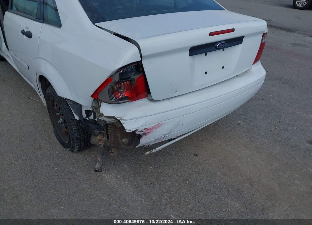 2007 FORD FOCUS S/SE/SES VIN: 1FAFP34N37W311027
