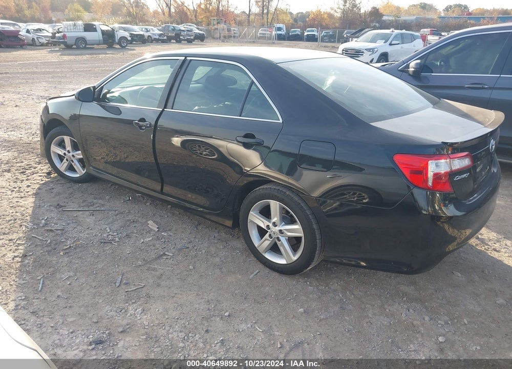 2014 TOYOTA CAMRY SE VIN: 4T1BF1FK4EU351429