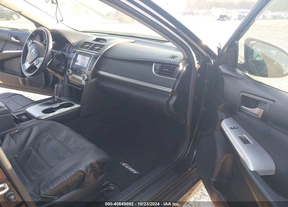 2014 TOYOTA CAMRY SE VIN: 4T1BF1FK4EU351429