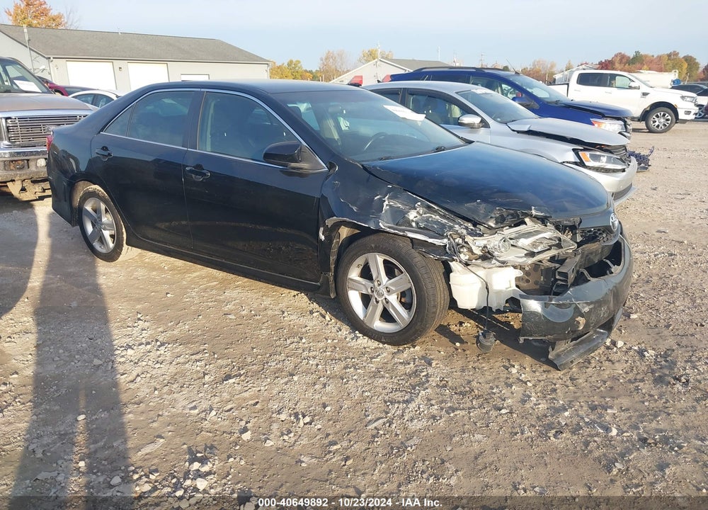 2014 TOYOTA CAMRY SE VIN: 4T1BF1FK4EU351429