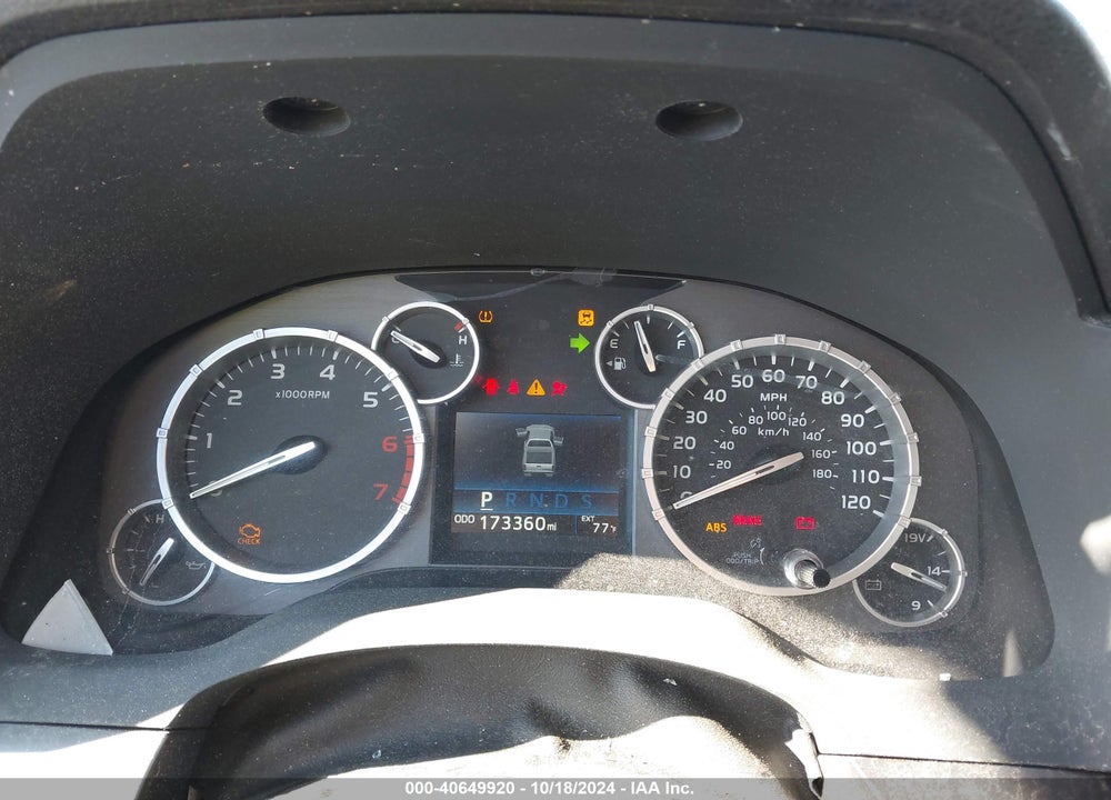 2017 TOYOTA TUNDRA SR5 5.7L V8 VIN: 5TFCW5F19HX021733