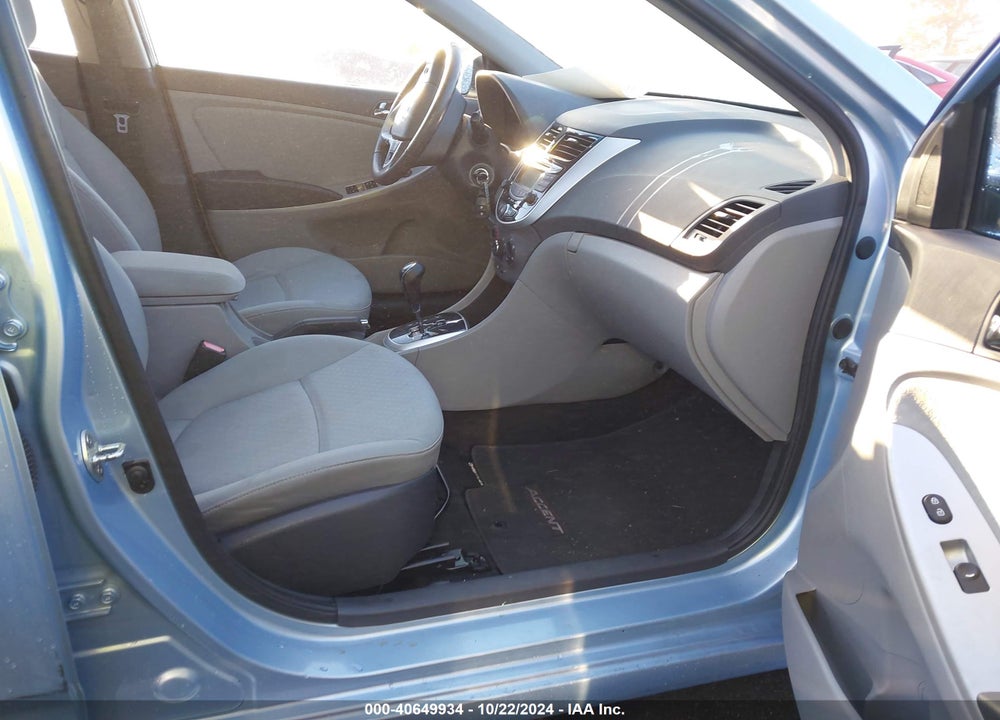 2013 HYUNDAI ACCENT SE VIN: KMHCU5AE8DU066542