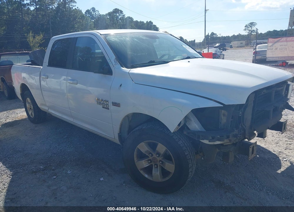 2019 RAM 1500 CLASSIC VIN: 1C6RR6TT8KS613083
