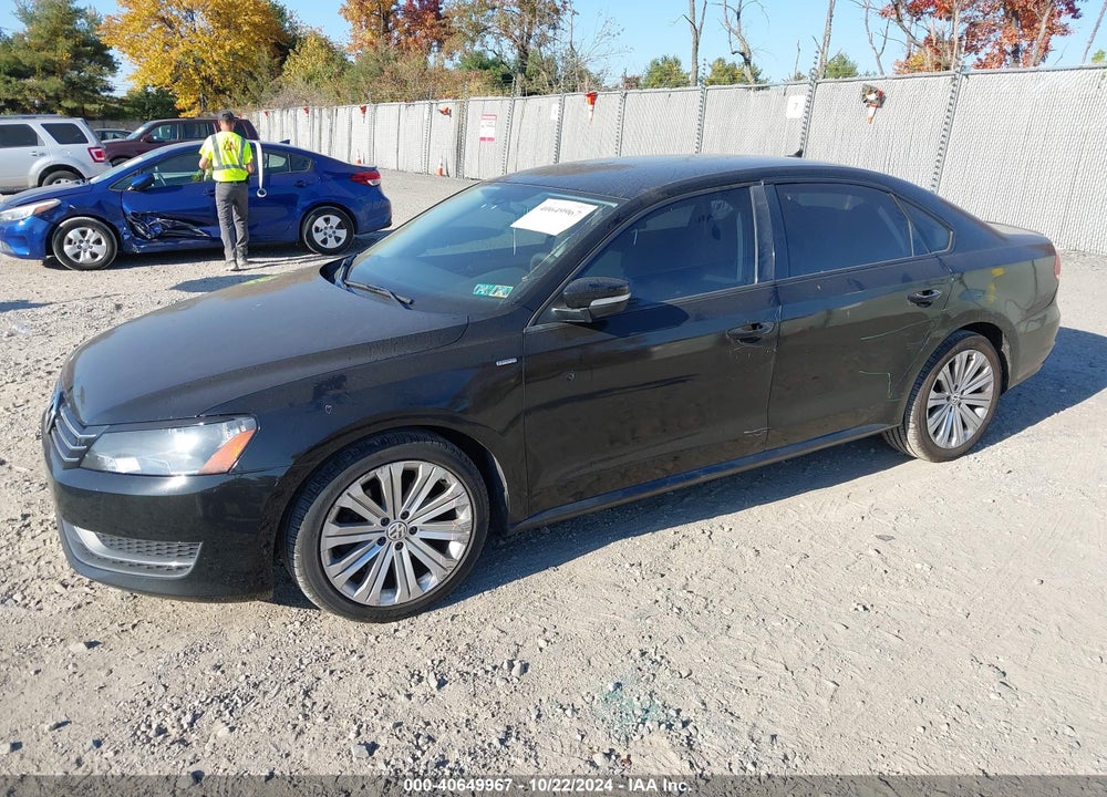 2014 VOLKSWAGEN PASSAT 2.5L S VIN: 1VWAP7A34EC024824