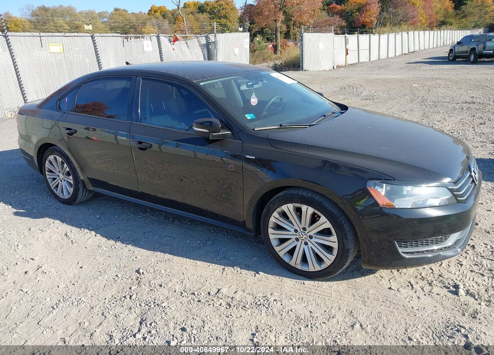 2014 VOLKSWAGEN PASSAT 2.5L S VIN: 1VWAP7A34EC024824