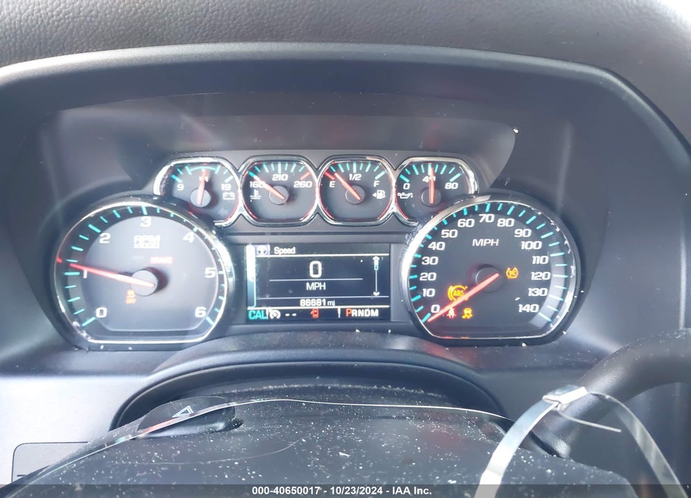2015 CHEVROLET SILVERADO 1500 1LT VIN: 3GCUKREC1FG481173