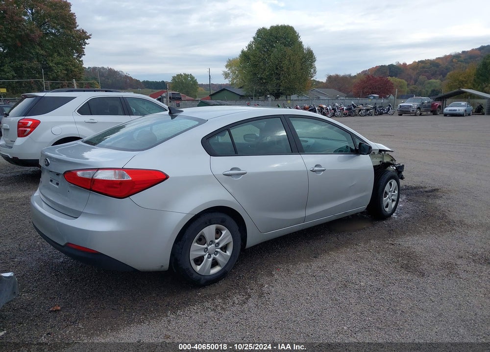 2015 KIA FORTE LX VIN: KNAFK4A60F5343625