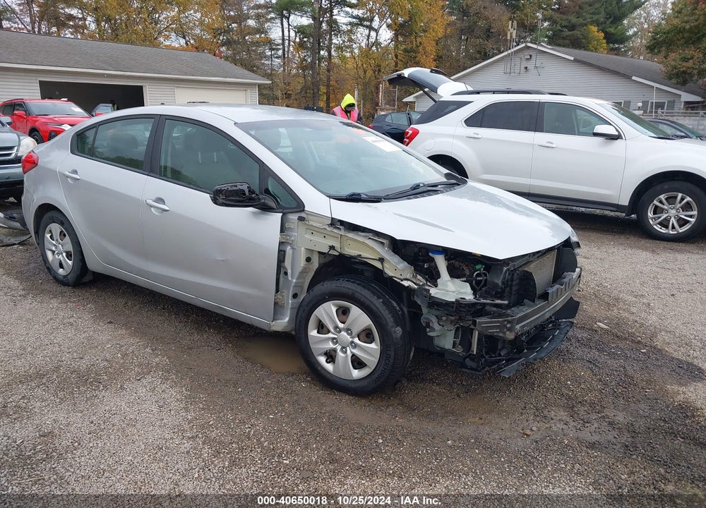 2015 KIA FORTE LX VIN: KNAFK4A60F5343625