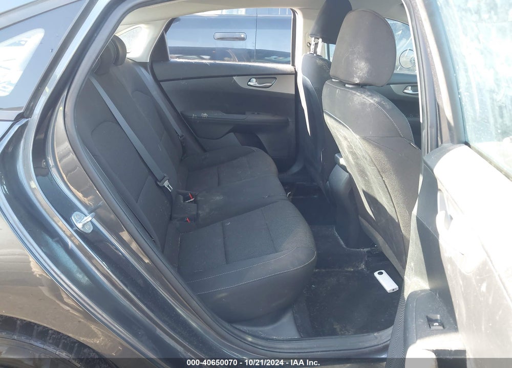 2020 KIA FORTE FE VIN: 3KPF24AD1LE182784