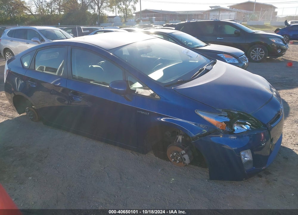 2011 TOYOTA PRIUS TWO VIN: JTDKN3DU0B1356647