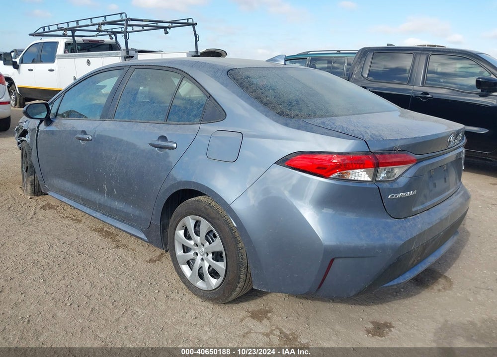 2022 TOYOTA COROLLA LE VIN: 5YFEPMAE6NP275730