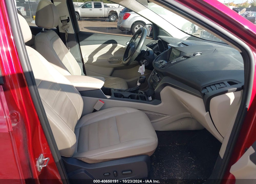 2017 FORD ESCAPE SE VIN: 1FMCU9GD6HUE71021