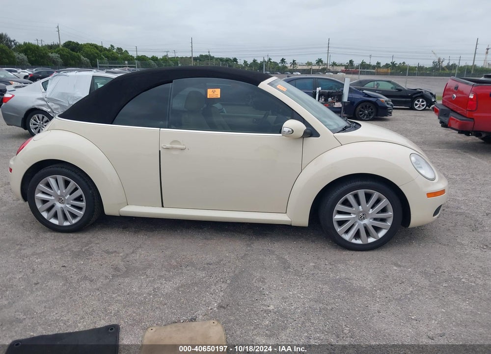 2008 VOLKSWAGEN NEW BEETLE SE VIN: 3VWRF31Y98M406232