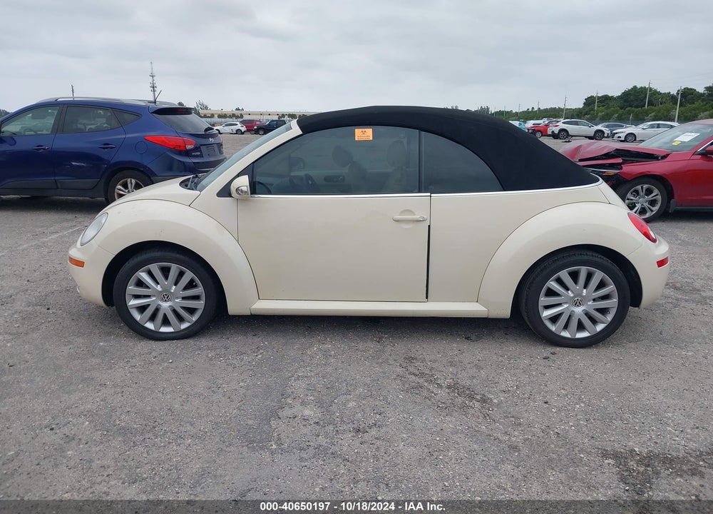 2008 VOLKSWAGEN NEW BEETLE SE VIN: 3VWRF31Y98M406232