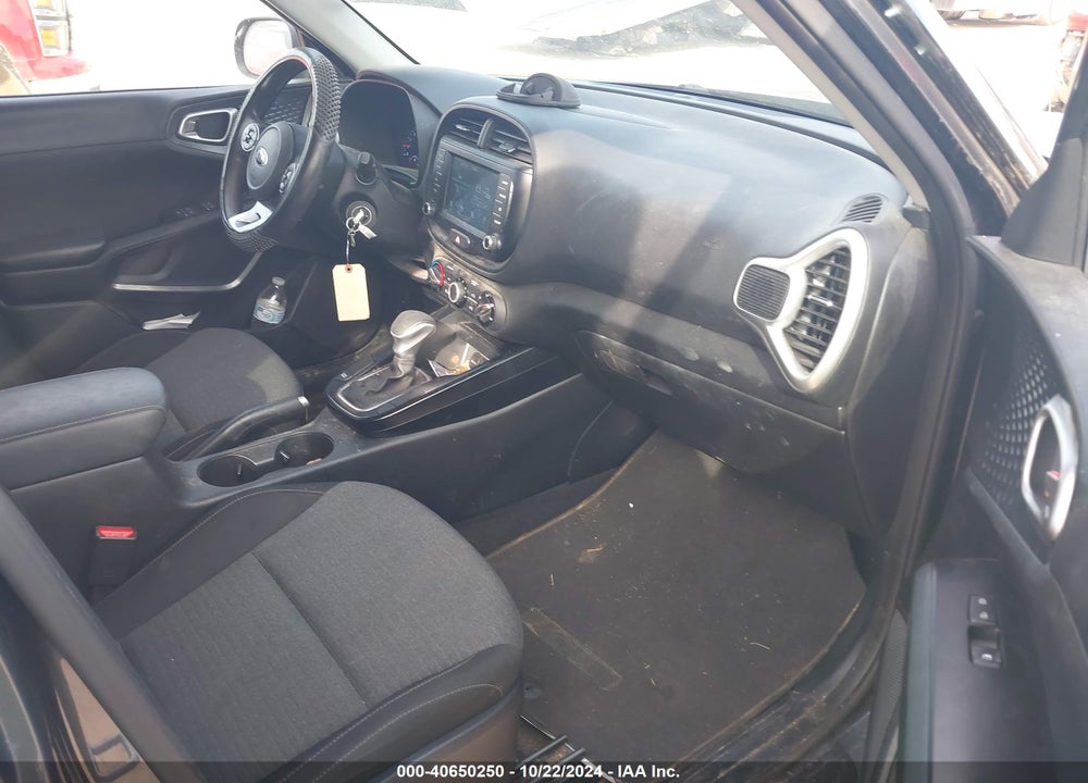 2020 KIA SOUL !/+/S VIN: KNDJ23AU1L7731680