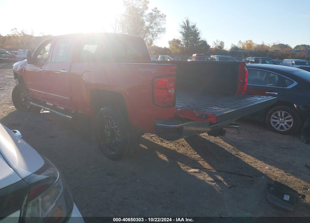 2015 CHEVROLET SILVERADO 2500HD LTZ VIN: 1GC1KWEG4FF131588