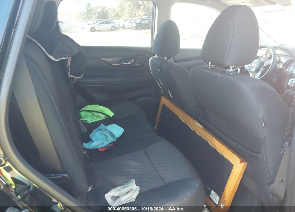 2018 NISSAN ROGUE SV VIN: 5N1AT2MV3JC831016