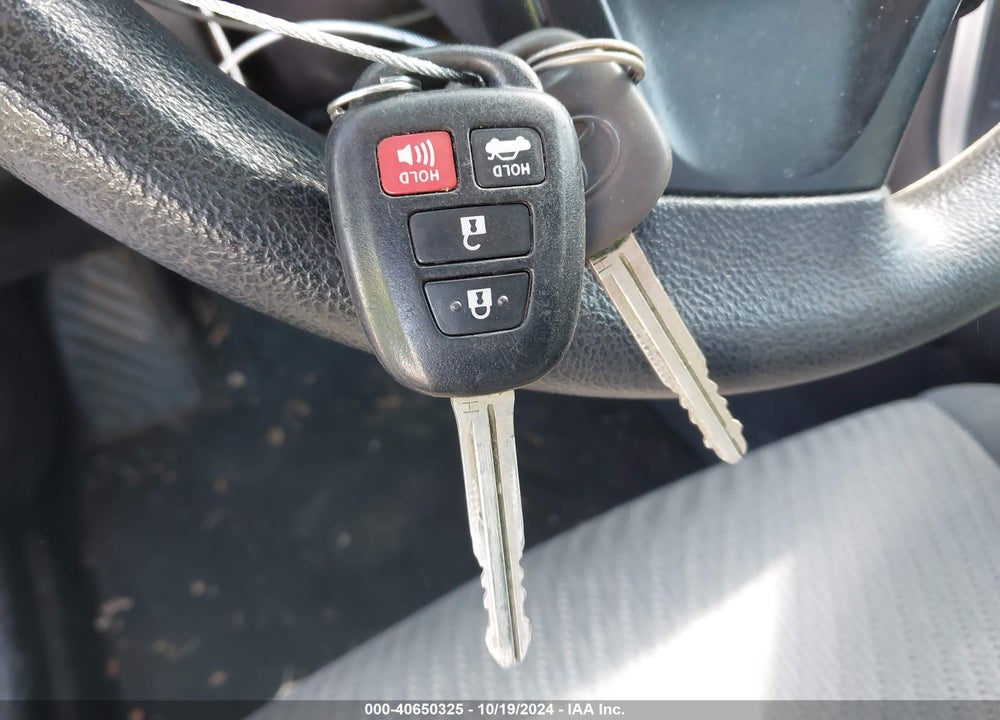 2016 TOYOTA CAMRY LE VIN: 4T4BF1FKXGR536125